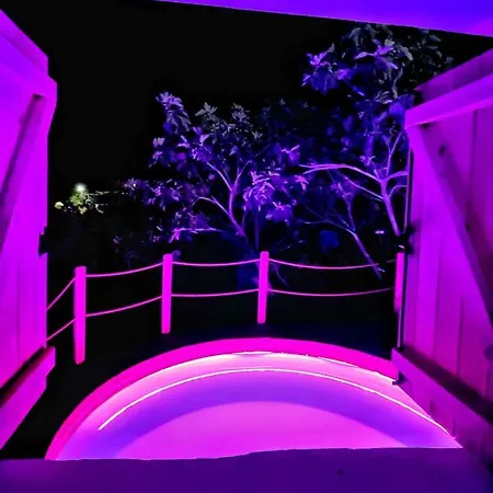 Lägenhet Aprosmeno Jacuzzi House 3 With Private Pool Agros