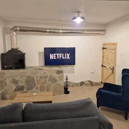 Aprosmeno Jacuzzi House 3 With Private Pool *